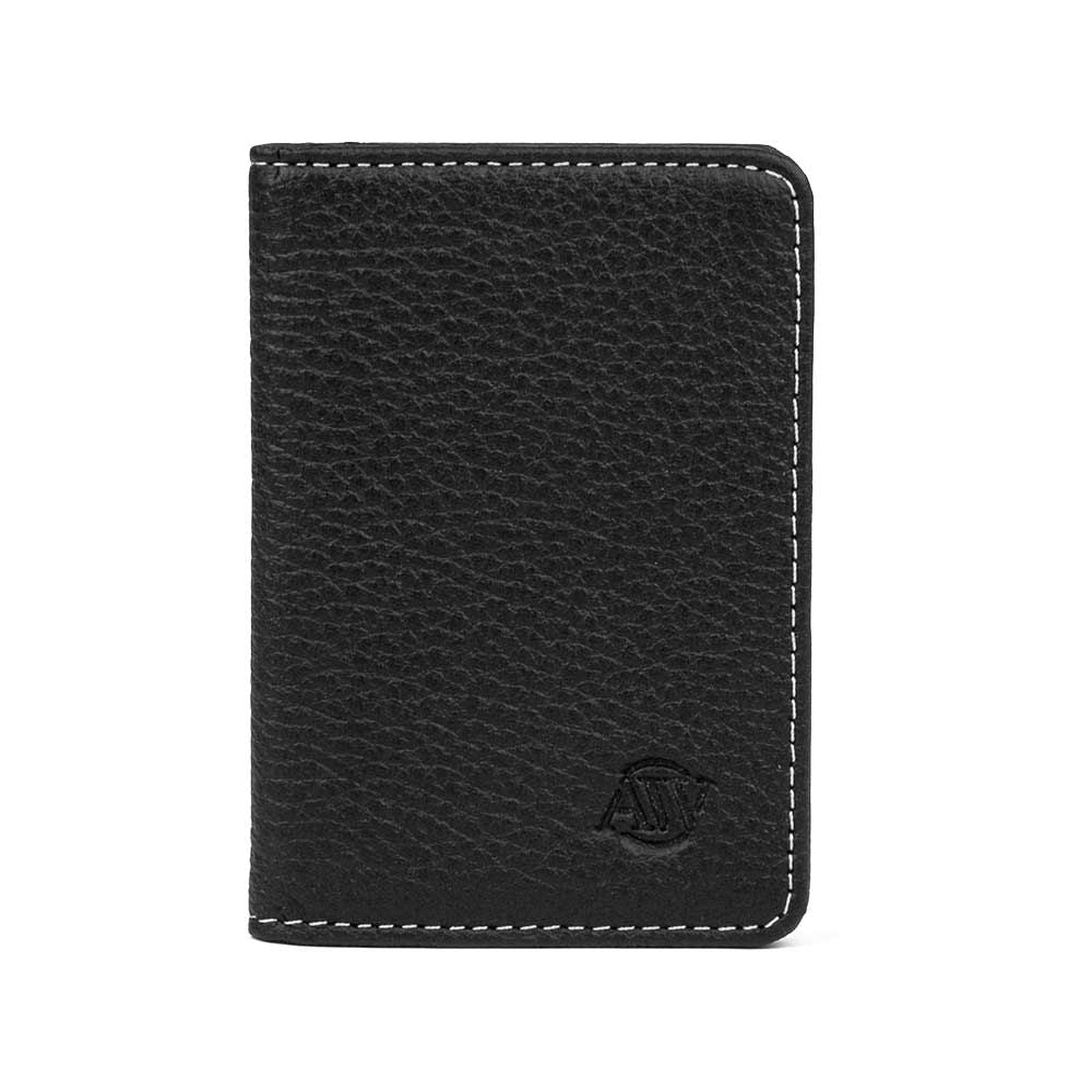 Nahkainen lompakko, eri värejä