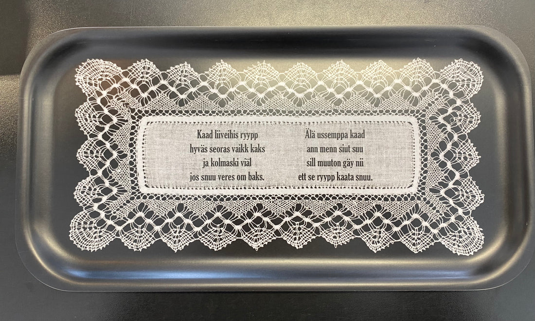 Rauma tarjotin, tekstitön, (musta/vaalea)