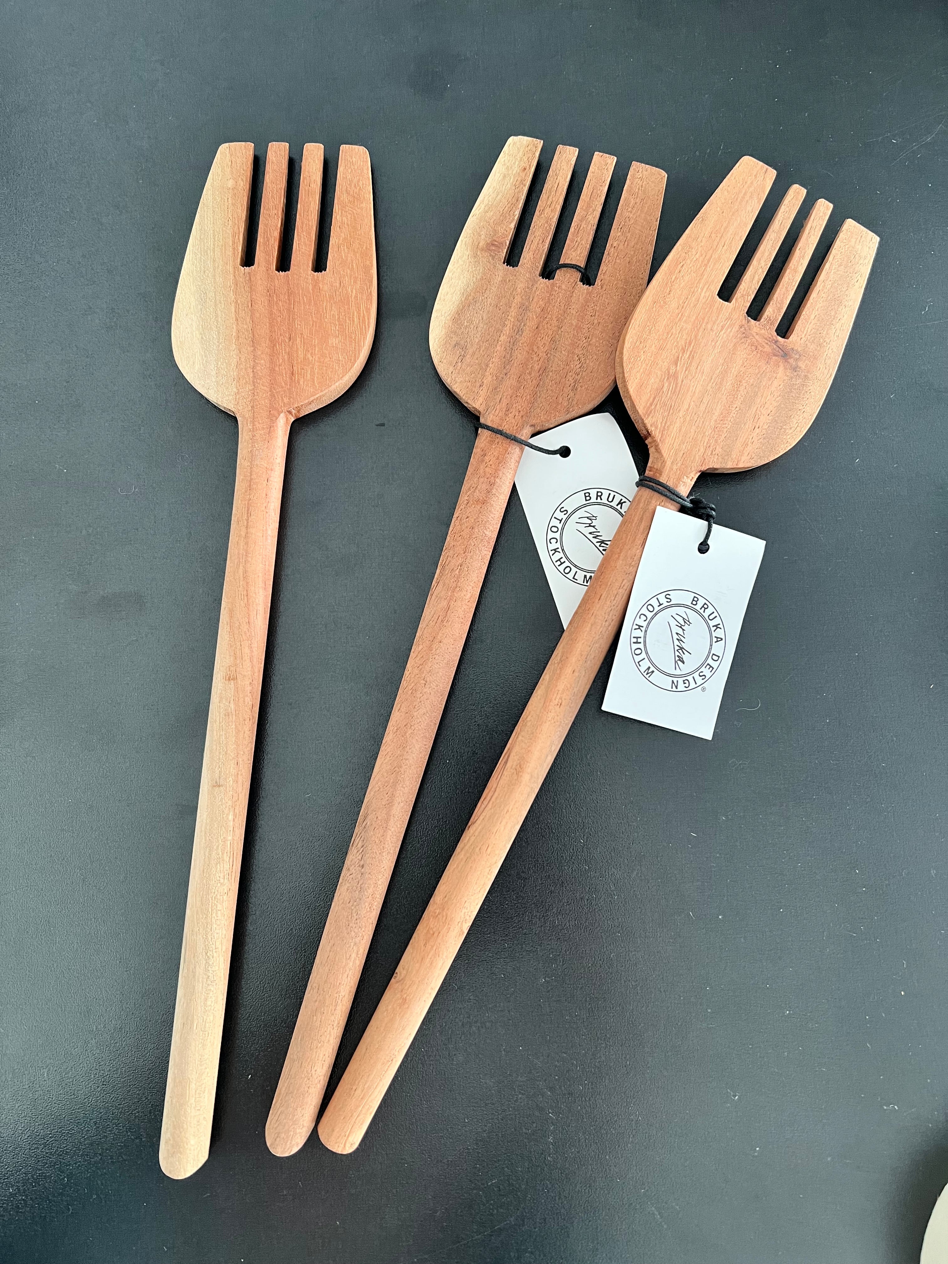 Puinen haarukka ruoanlaittoon tiikkiä