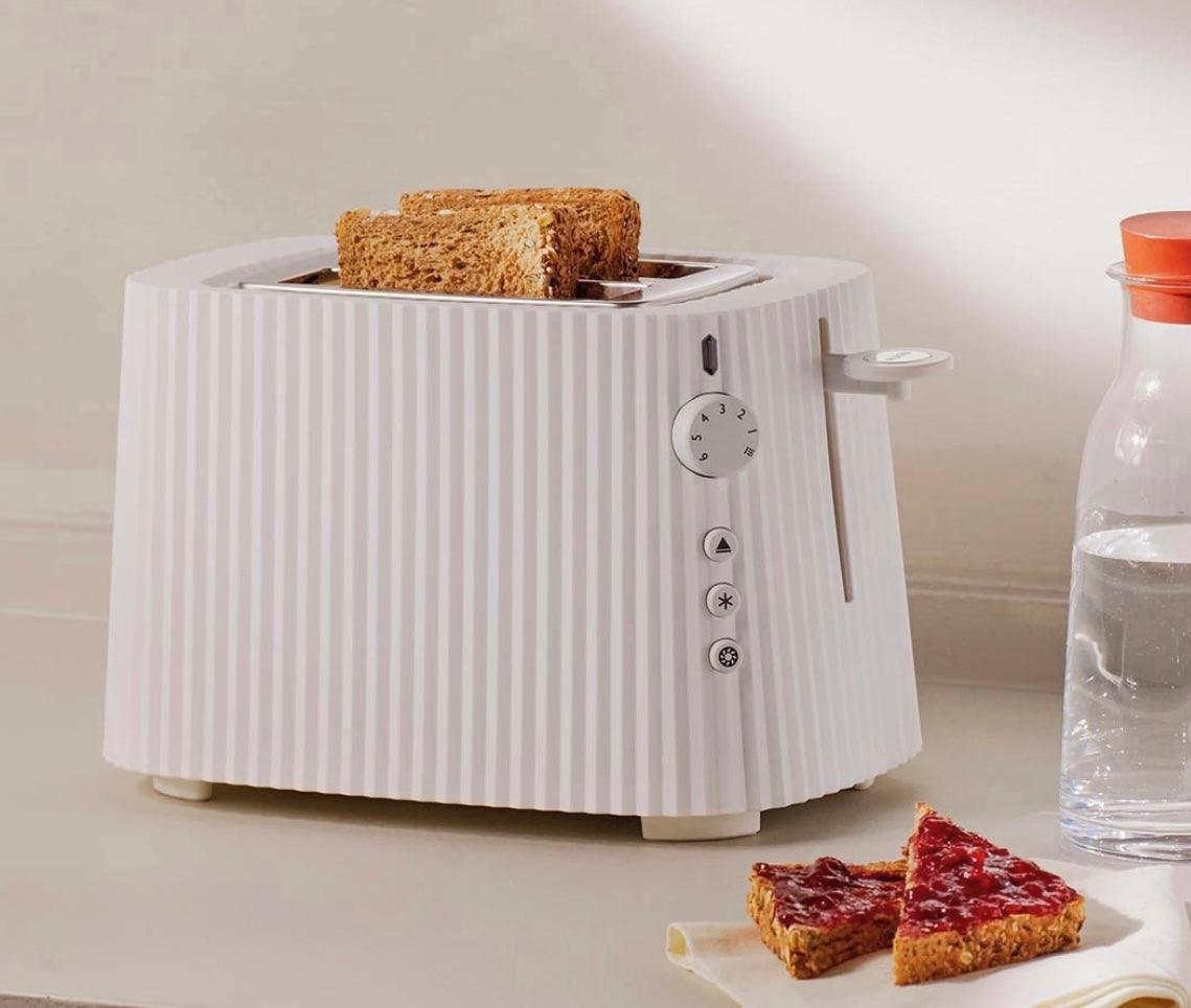 Plissé leivänpaahdin musta tai valkoinen