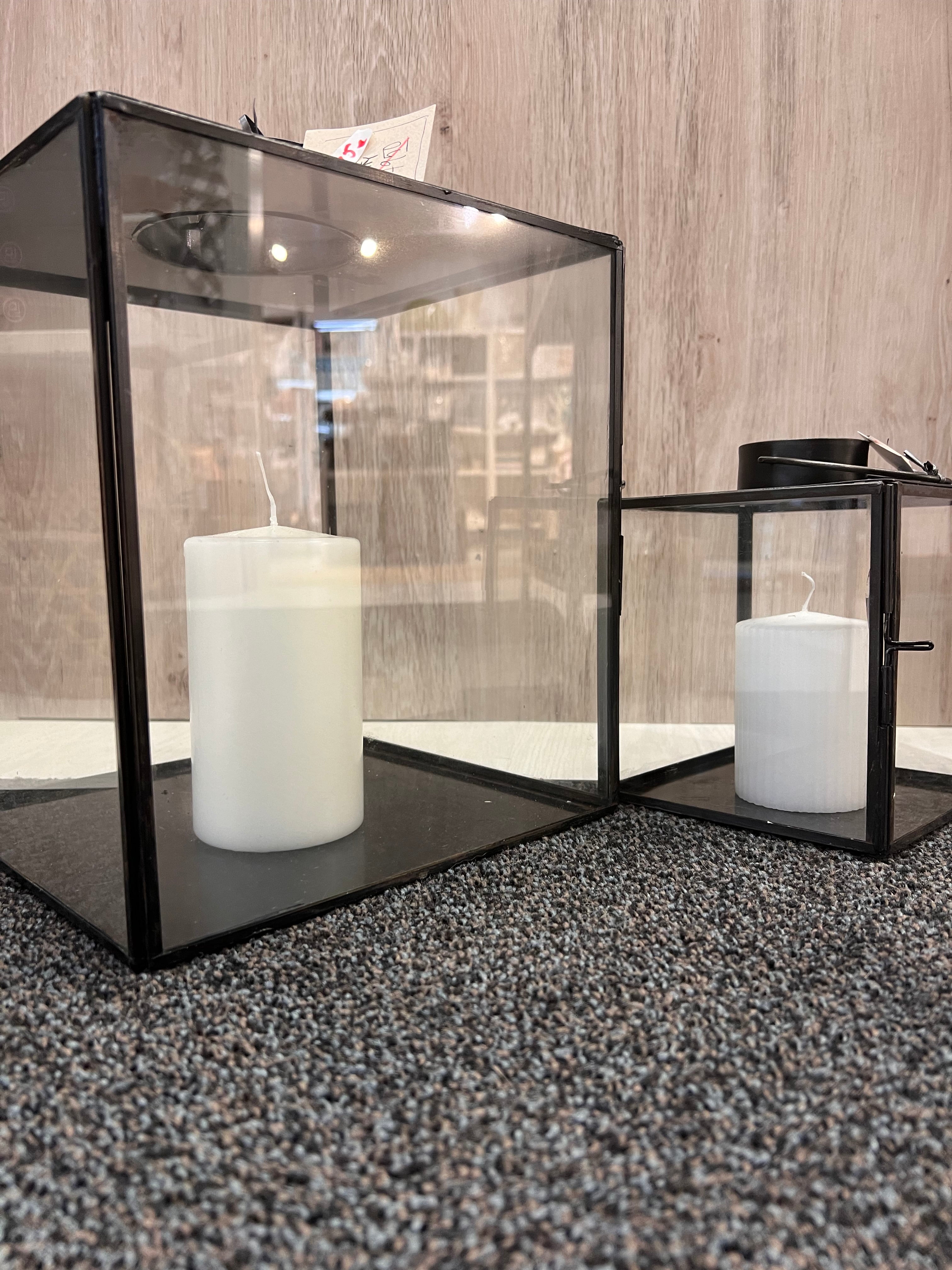 Neliönmallinen lyhty