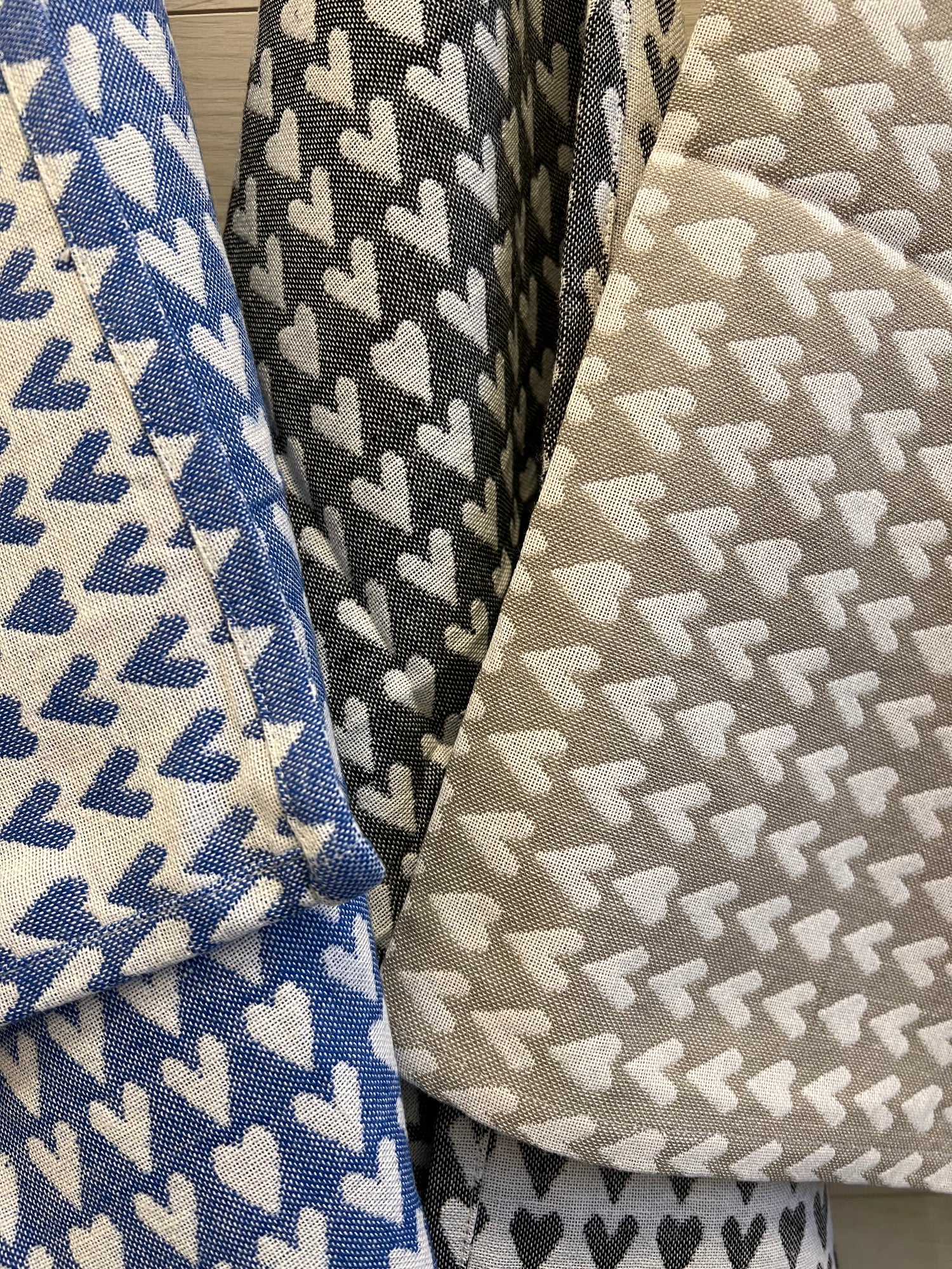 Sydän - keittiöpyyhe useita värejä