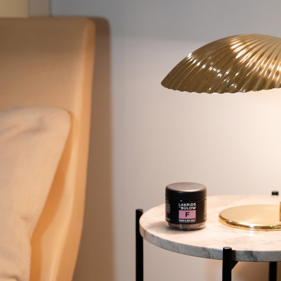 F - tumma suklaa ja merisuola pieni 115 g