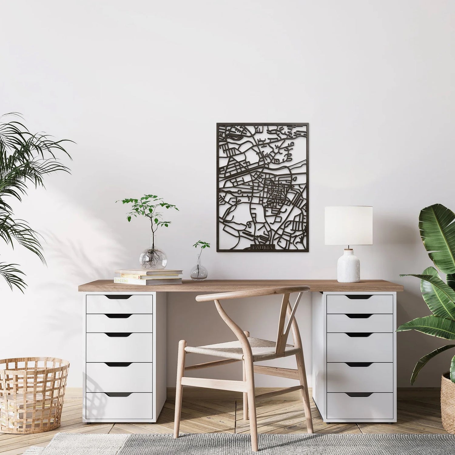 Puinen karttataulu, Rauma, puun tai mustan värinen (29x40cm)