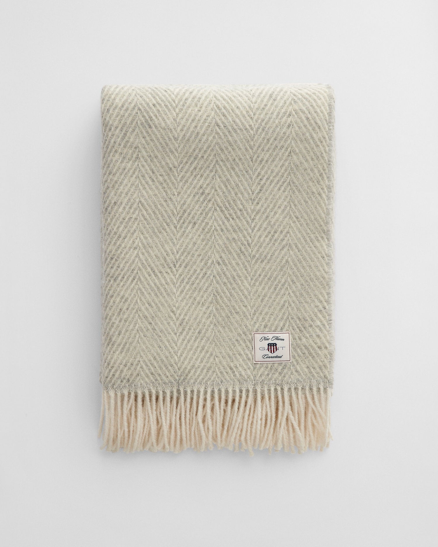 Kalanruotokuvioinen villainen torkkupeitto, useassa eri värissä