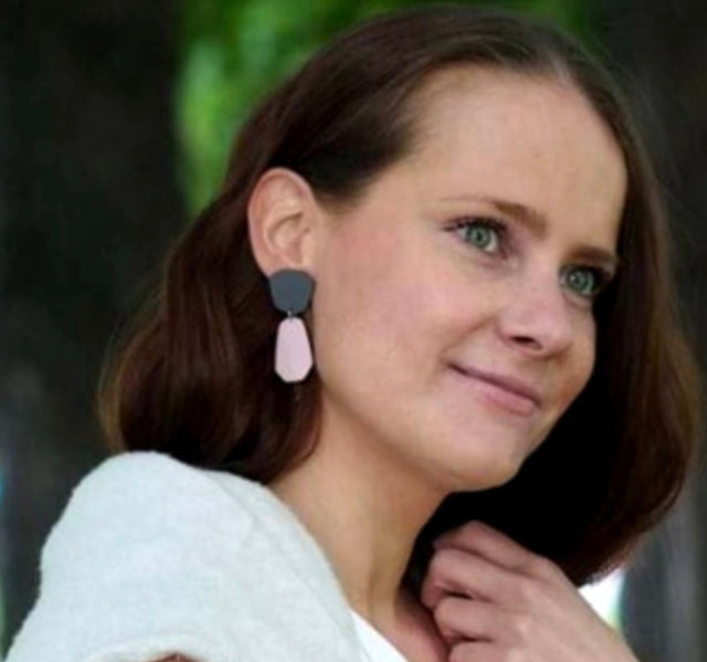 Hattara -korvakorut vaalean vihreä