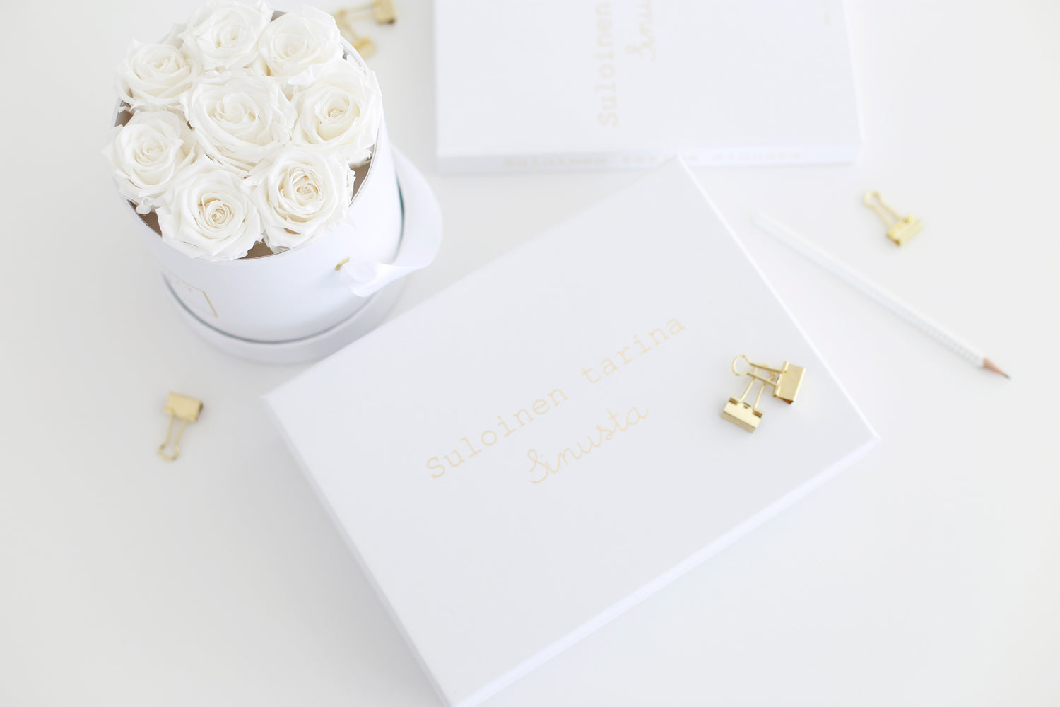 Suloinen tarina sinusta -vauvakirja