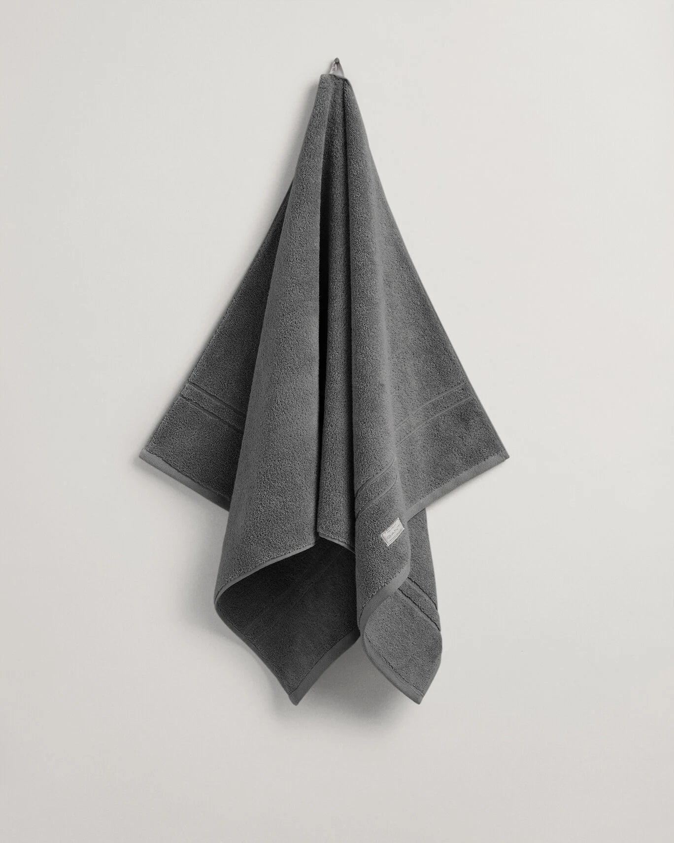 Kylpypyyhe 70 x 140 cm useita värejä