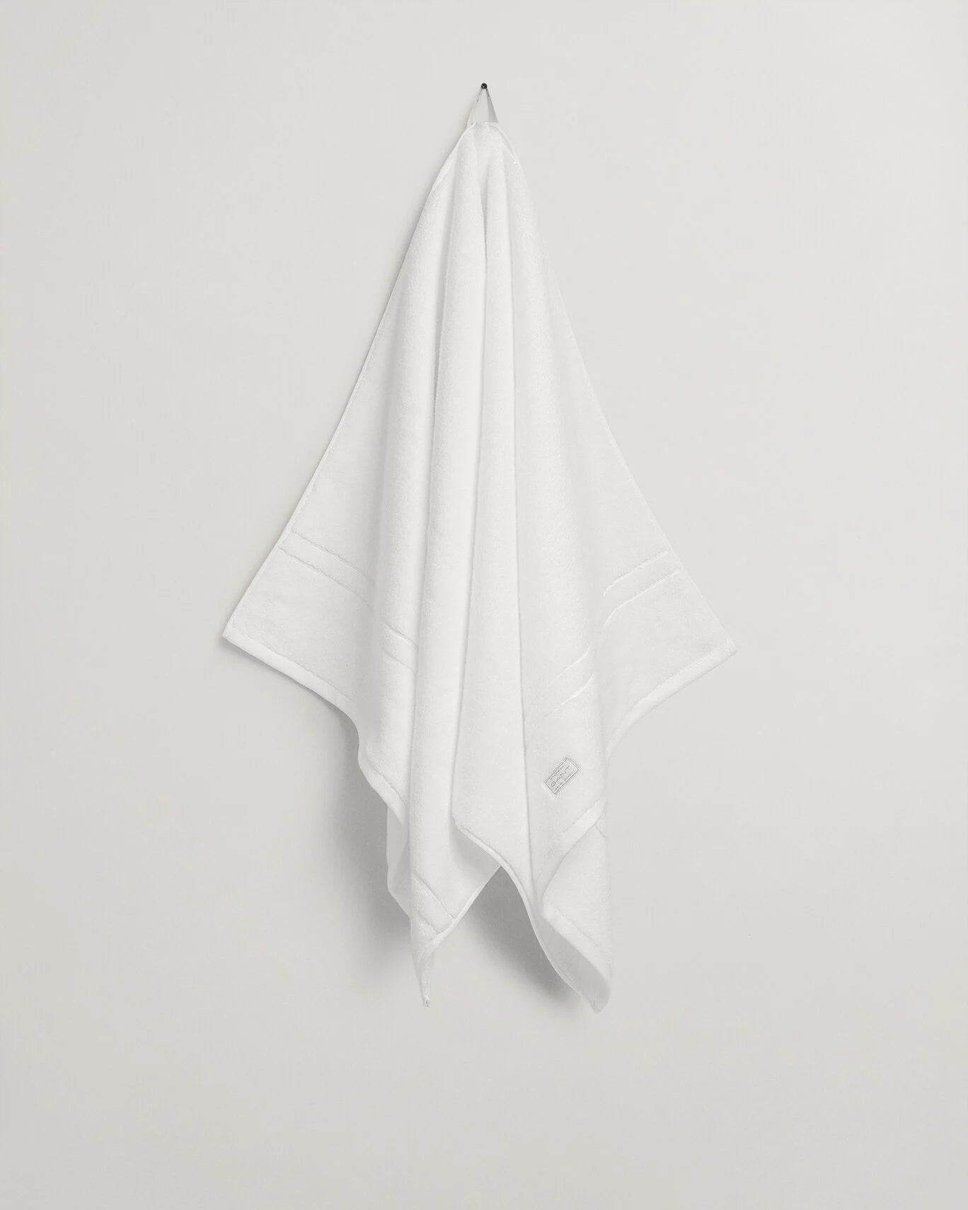 Kylpypyyhe 70 x 140 cm useita värejä