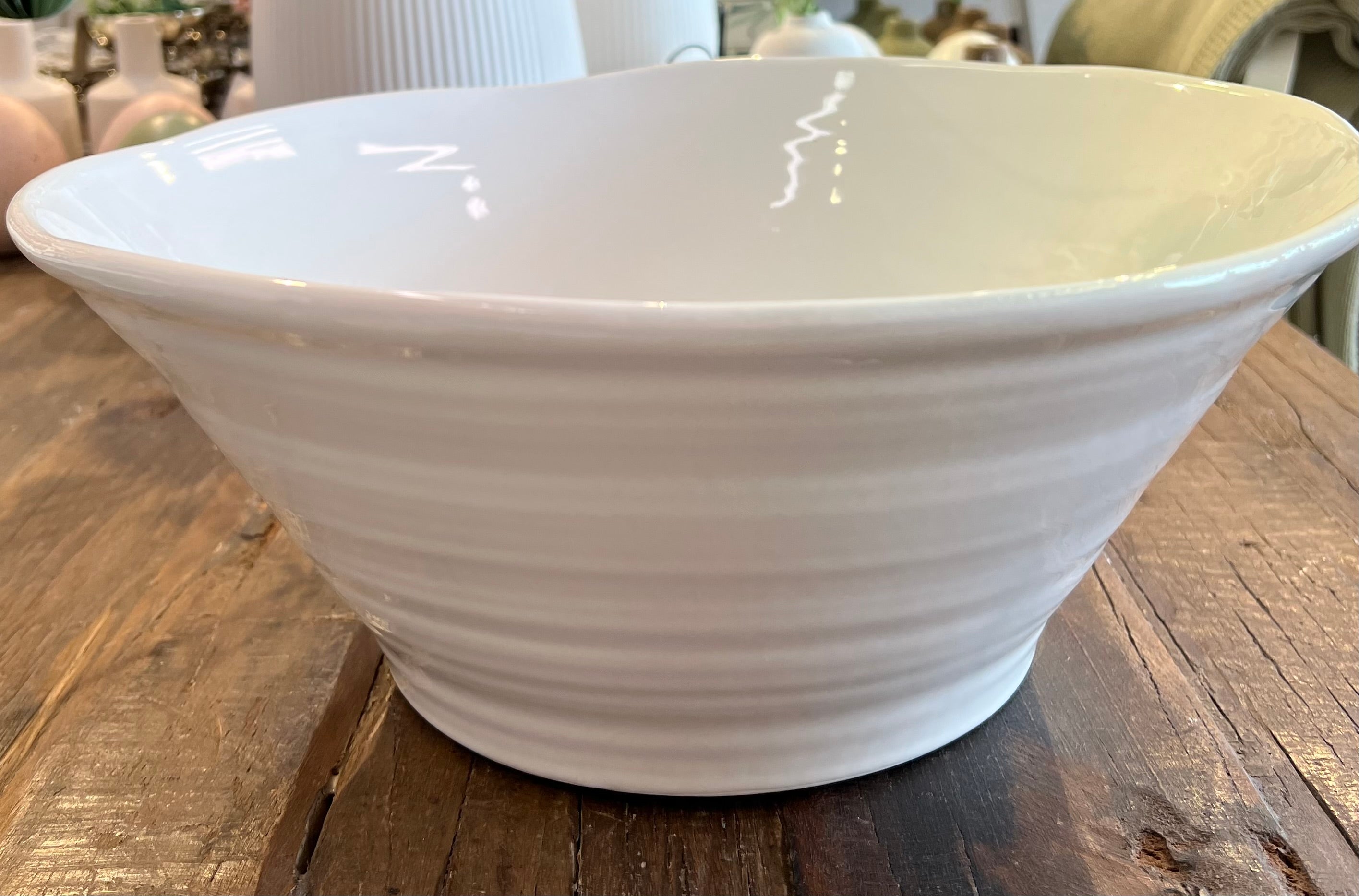 Capri Tarjoilukulho iso (35cm) ja korkea musta