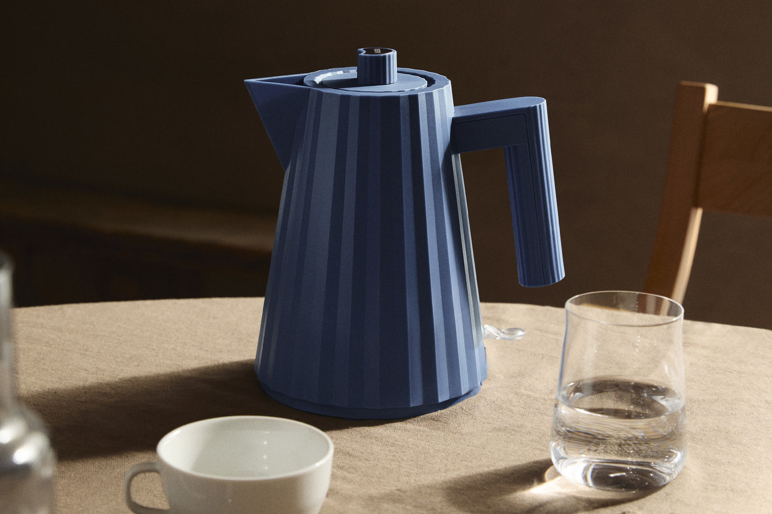 Plisse vedenkeitin (pieni 1L, sininen)