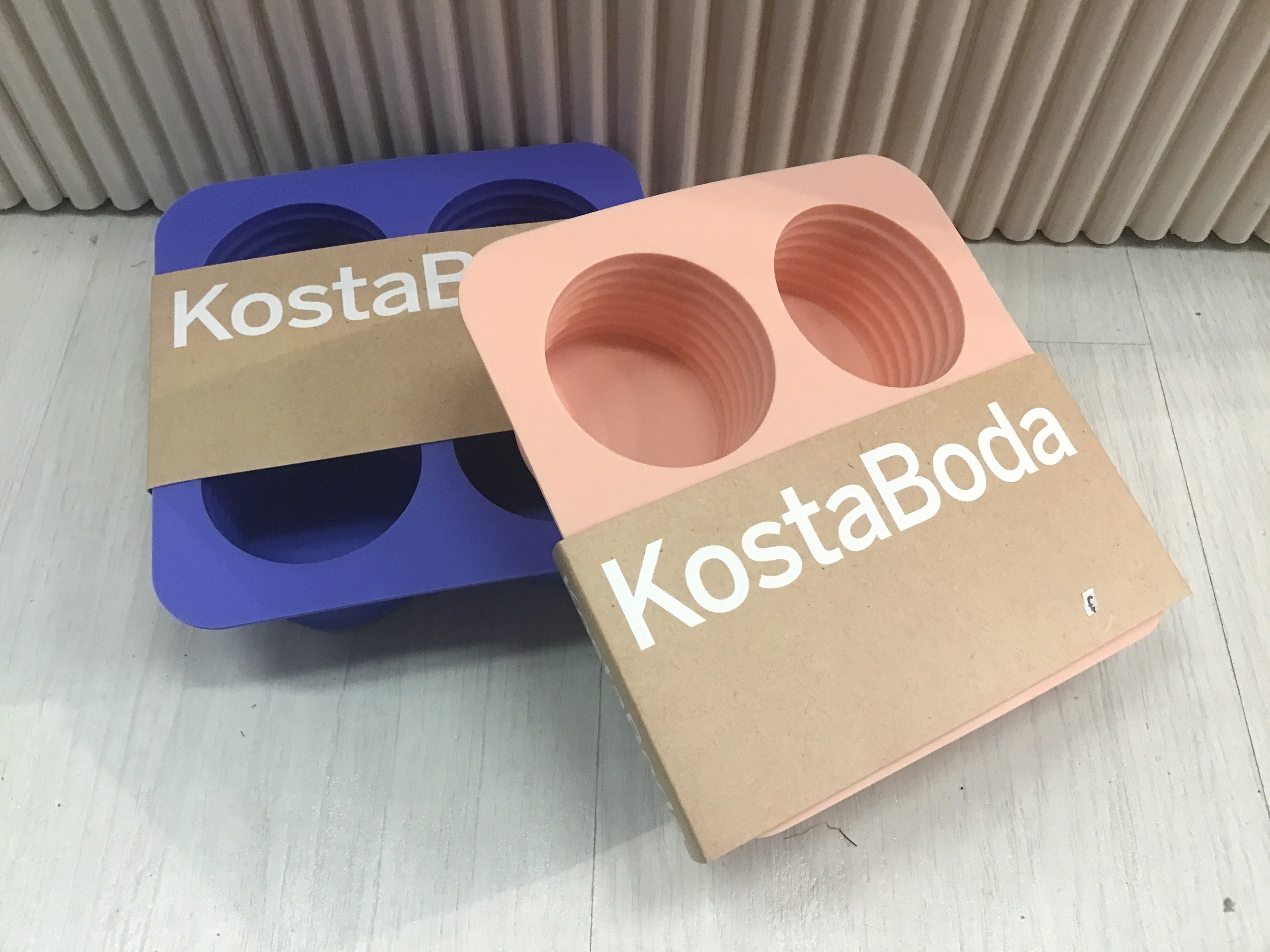 Viva jääpalamuotti 4:lle isolle jääpalalle, 13cl sininen