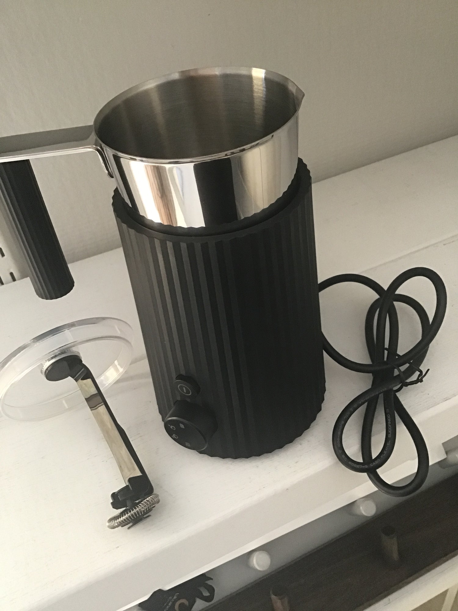 Pulcina maidonvaahdotin (musta)