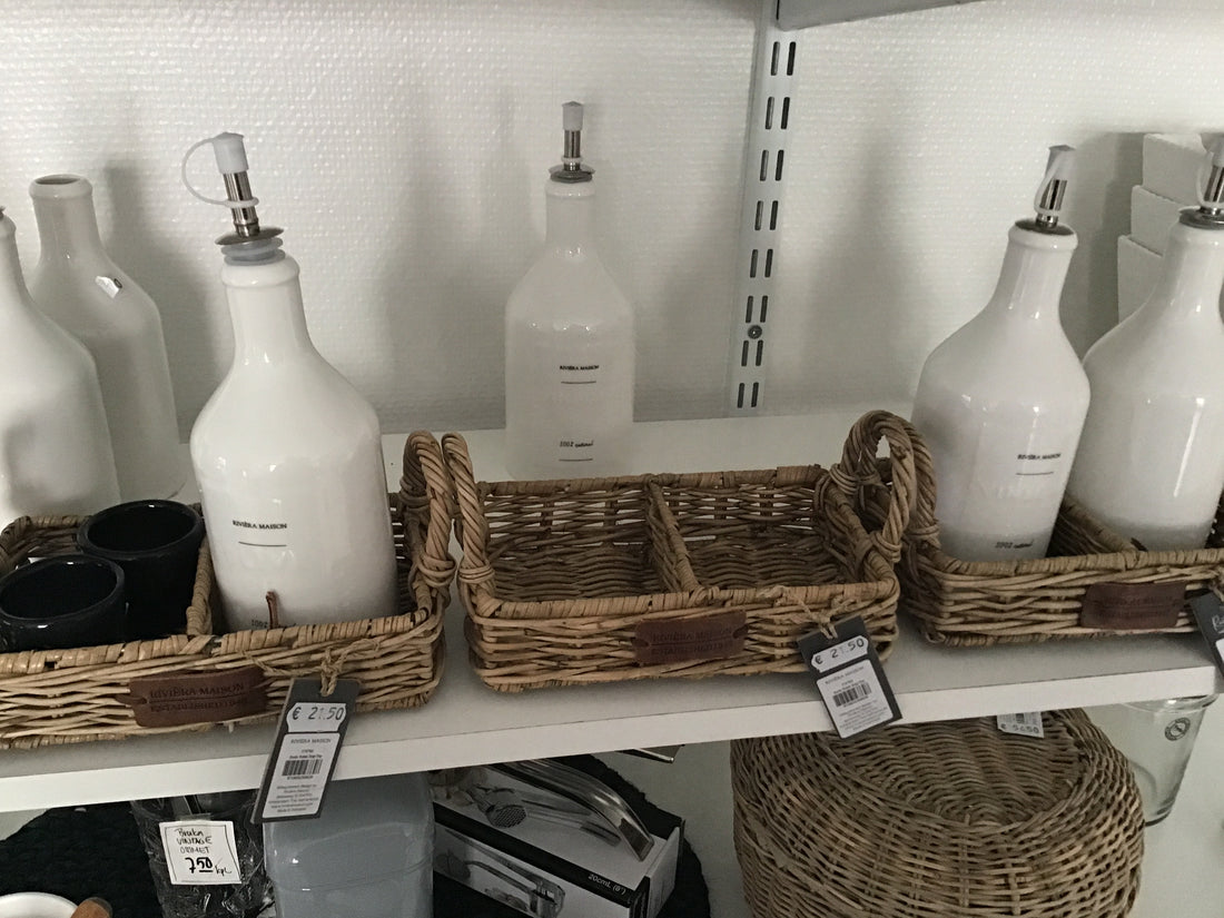 Pieni kori, 2 lokeroa