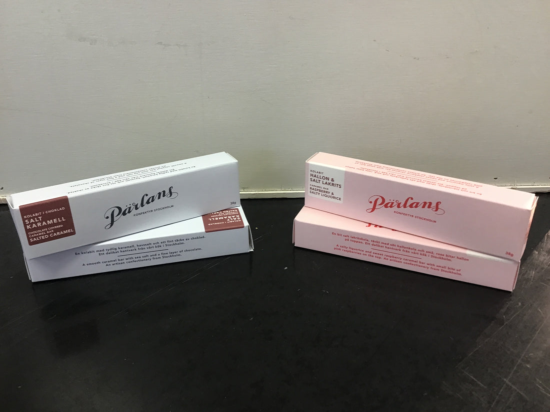 Pärlans suklaakuorrutettu toffeepatukka, suolakaramelli.