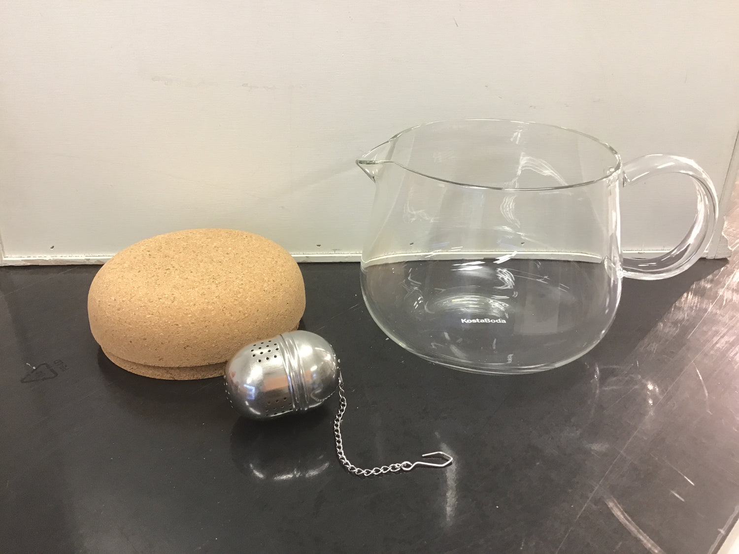 Viva teekannu korkkikannella + teesihti