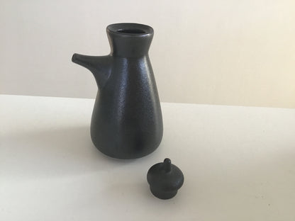 Soijakannu korkilla (musta)