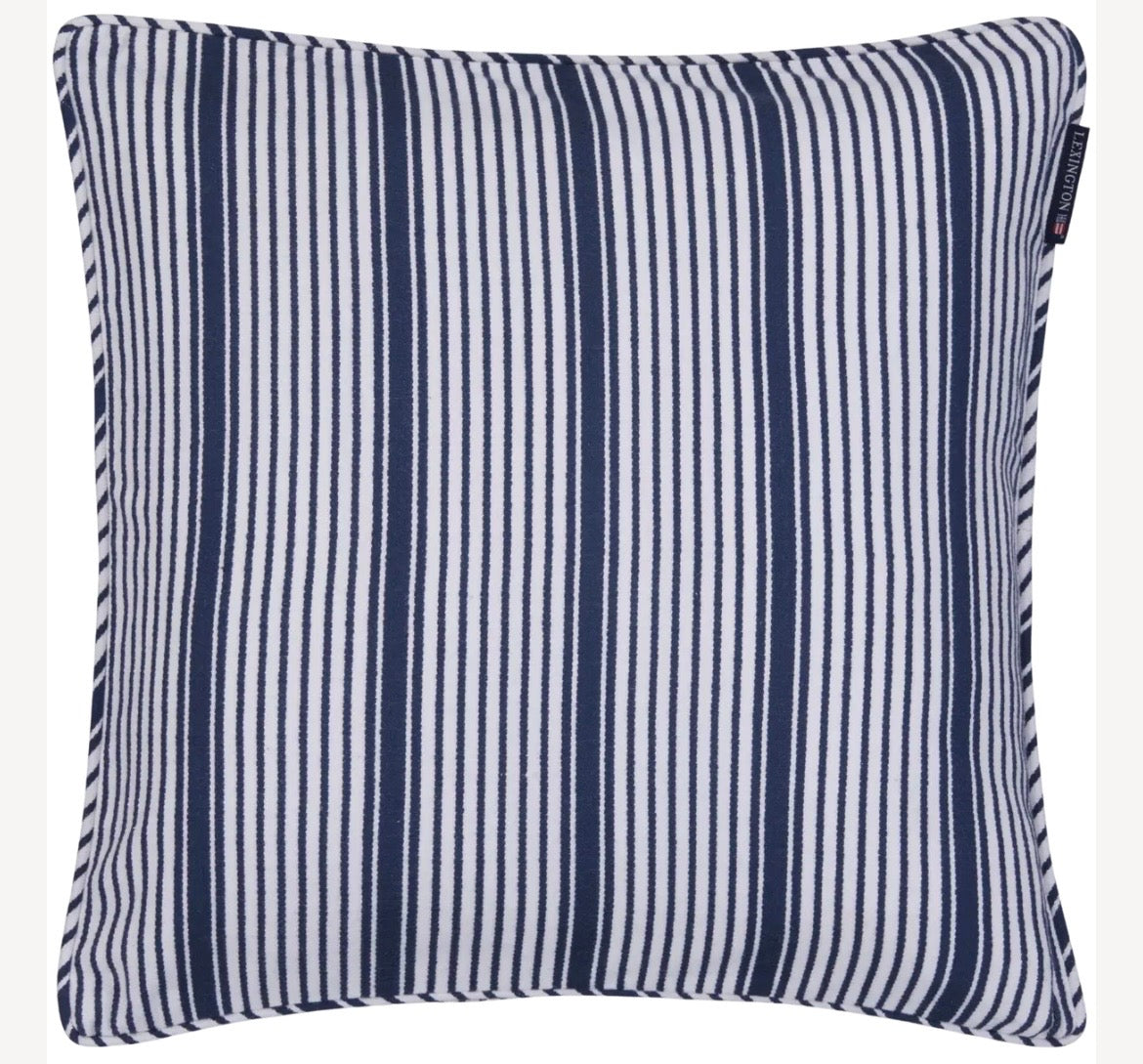 Lexington Classic raidallinen tyynynpäällinen
