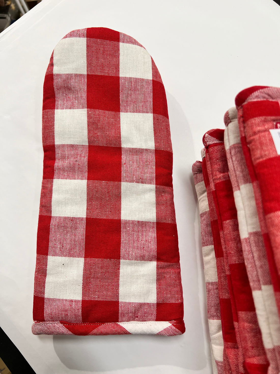 Patakinnas ruudullinen vihreä tai punainen