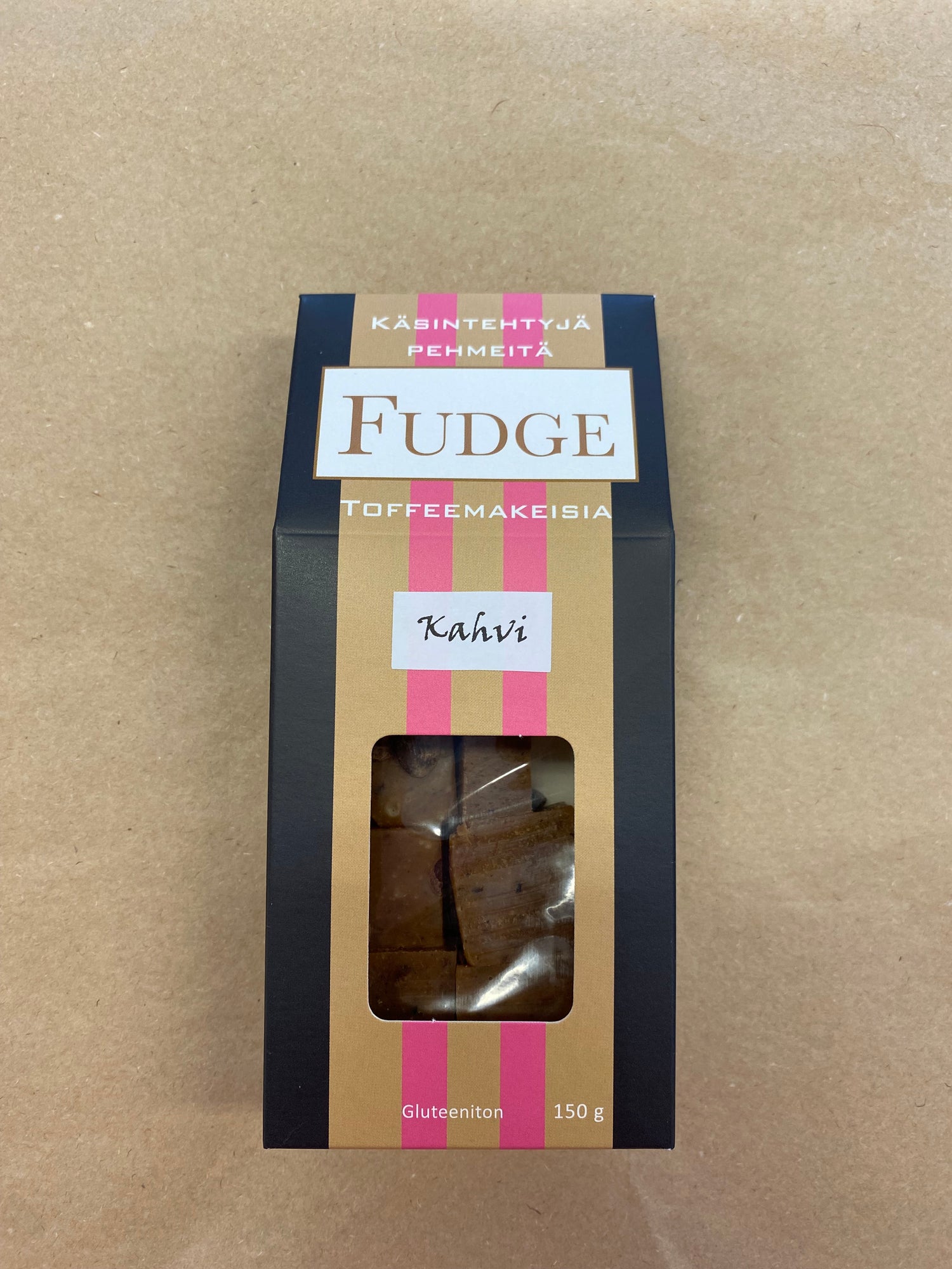 Fudge - pehmeä maitotoffee, kolme makuvaihtoehtoa
