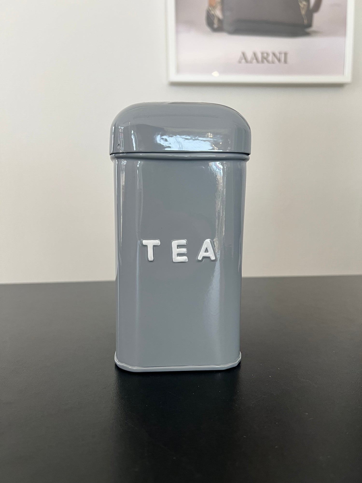 TEA - purkki teen säilytykseen