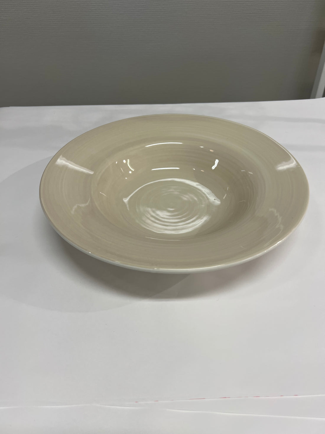 Colour-sarjan syvä lautanen hiekka