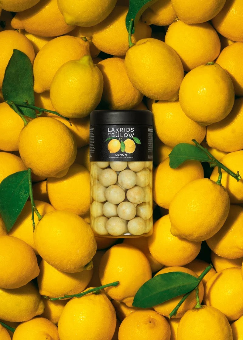 Summer Lemon (sitruunavalkosuklaa) kaksi eri kokoa