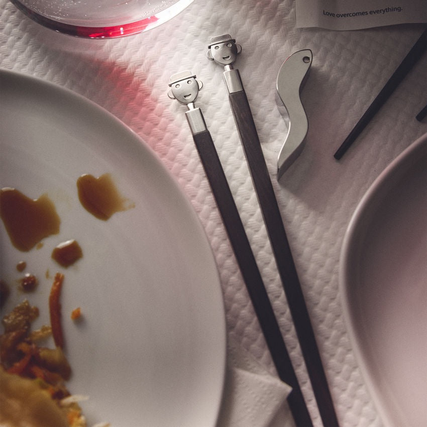 Alessandro chopsticks syömäpuikot ja teline