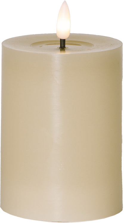 Flamme Flow LED - kynttilä 12,5 cm beige tai ruskea