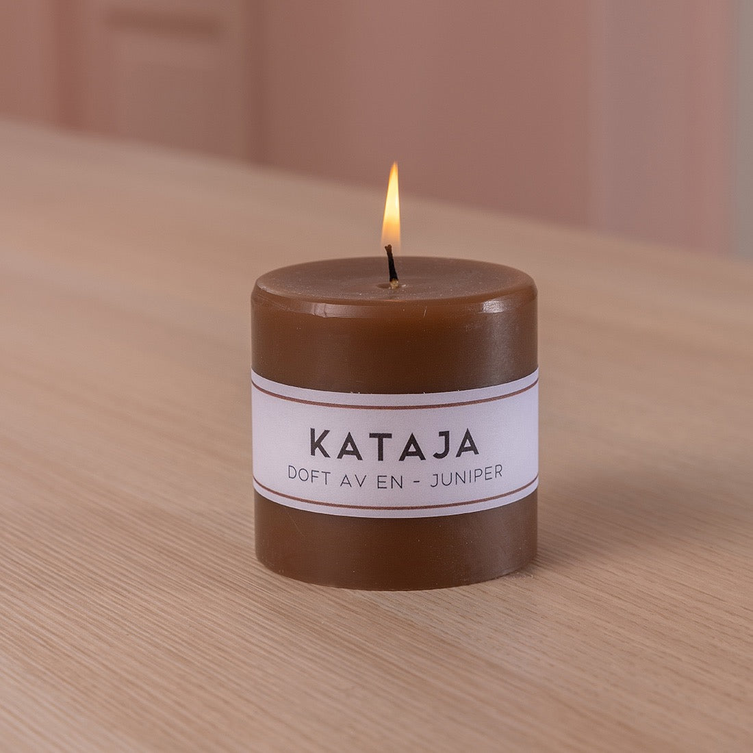 Tuoksukynttilä Kataja