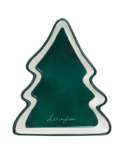 Pieni lautanen kuusen muotoinen