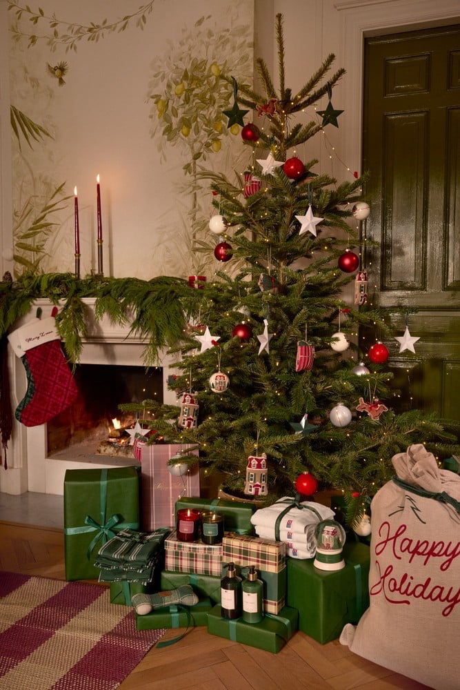 Pehmeä joulukoriste lahjapaketti 11 cm