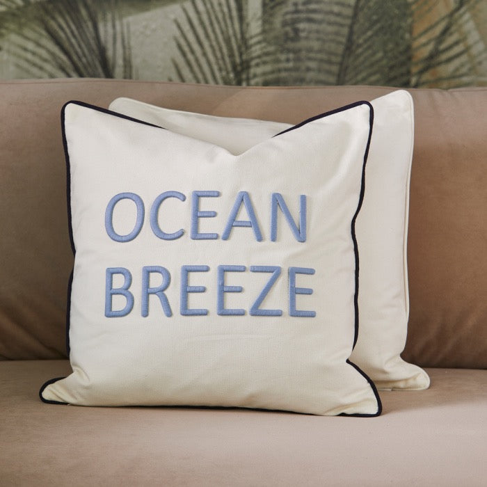 Ocean breeze (meren tuuli) tyynyn päällinen