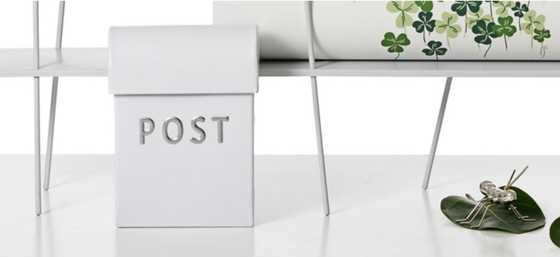 POST-postilaatikko pieni, keltainen tai valkoinen