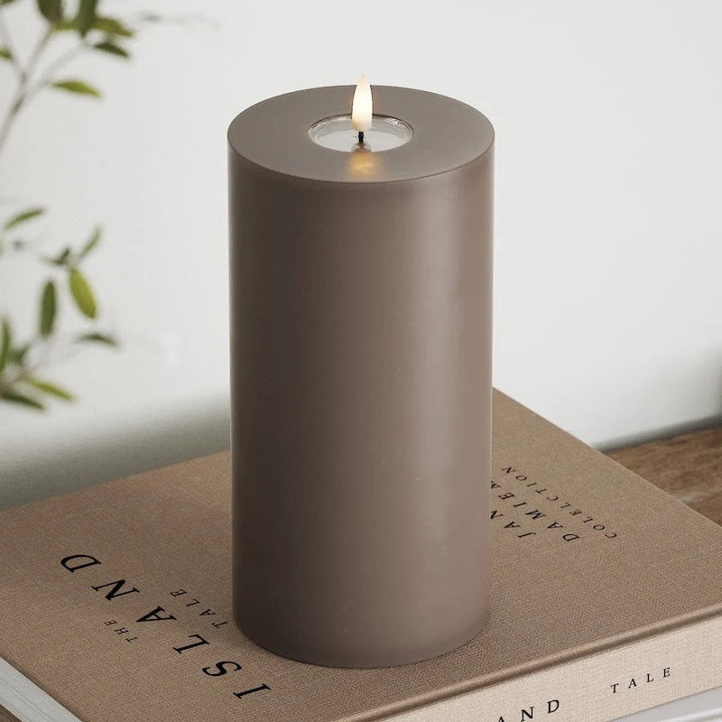 Mocca led-kynttilä 10x20 cm